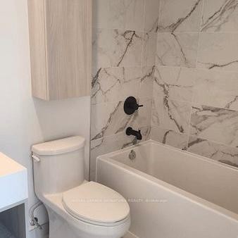 3607-108 Peter Street S, Toronto, ON - Indoor Photo Showing Bathroom