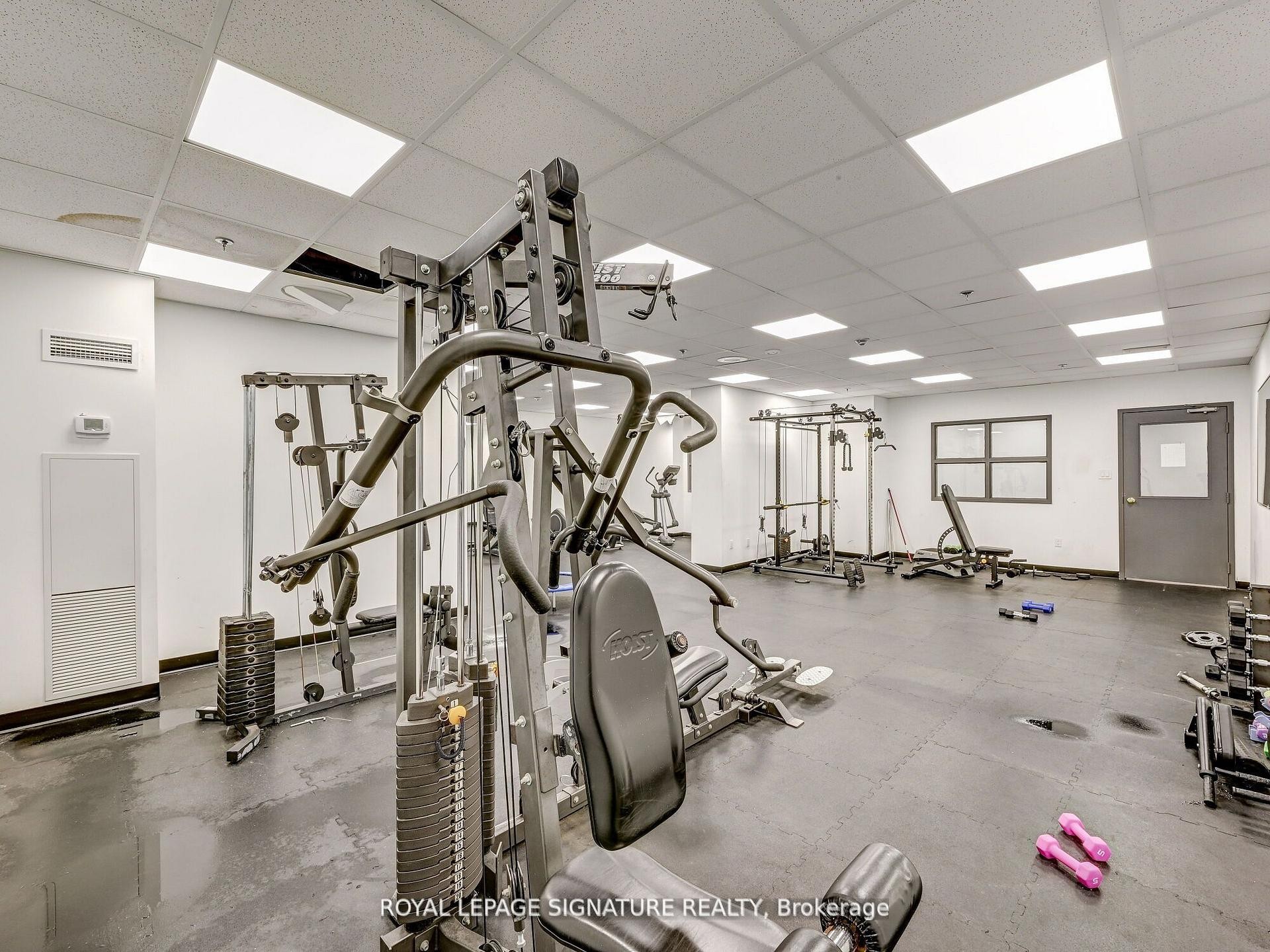 1411-4 Lisa Street, Brampton, ON - Indoor Photo Showing Gym Room