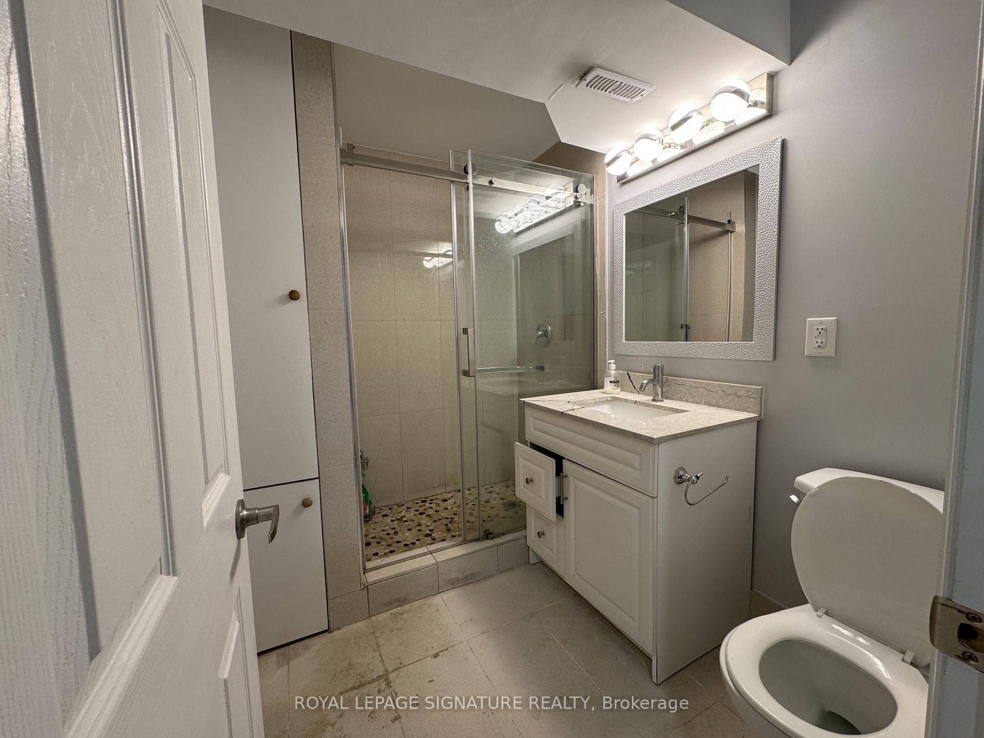 Bsmt-731 Bennett Boulevard, Milton, ON