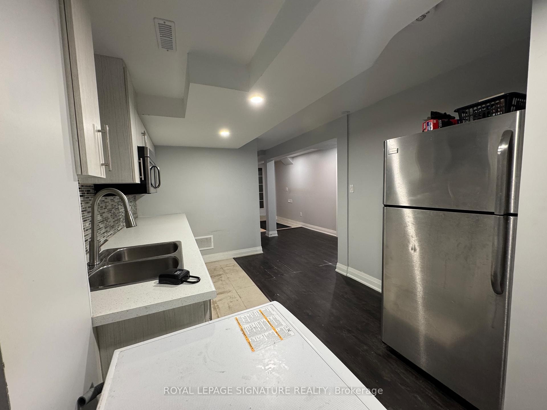 Bsmt-731 Bennett Boulevard, Milton, ON