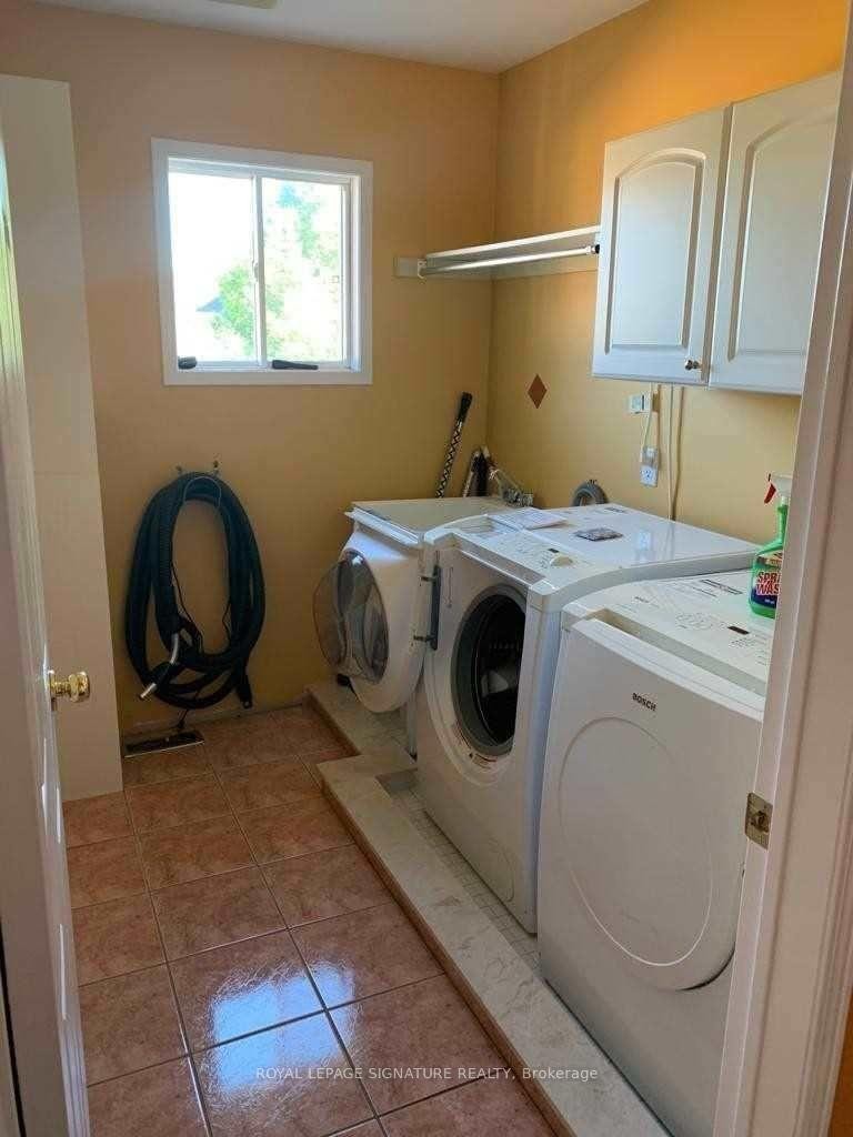 Upper-2419 Bankside Drive, Mississauga, ON