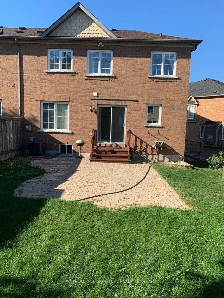 Upper-2419 Bankside Drive, Mississauga, ON