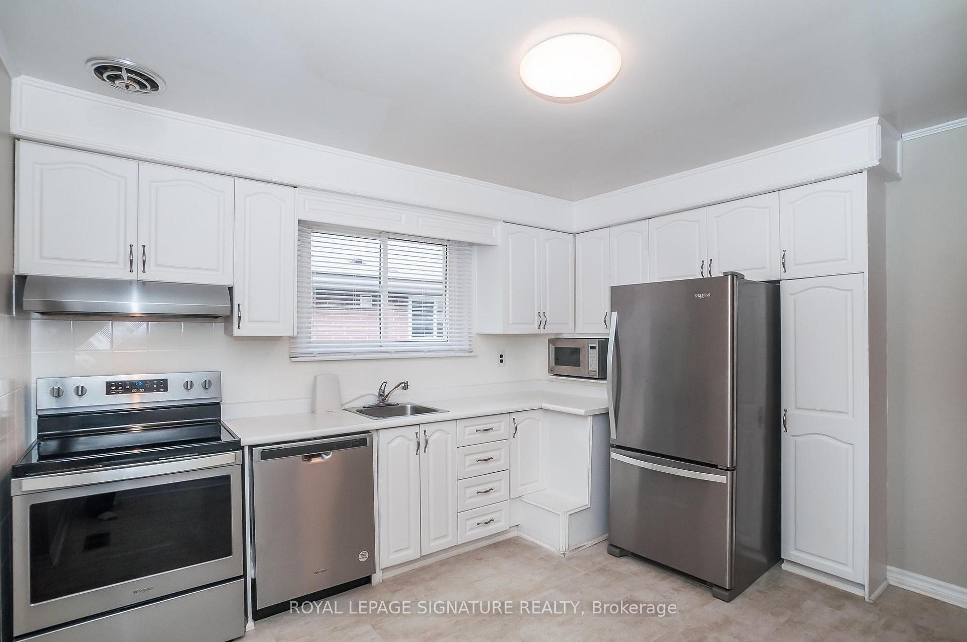 92 Fortrose Crescent, Toronto, ON