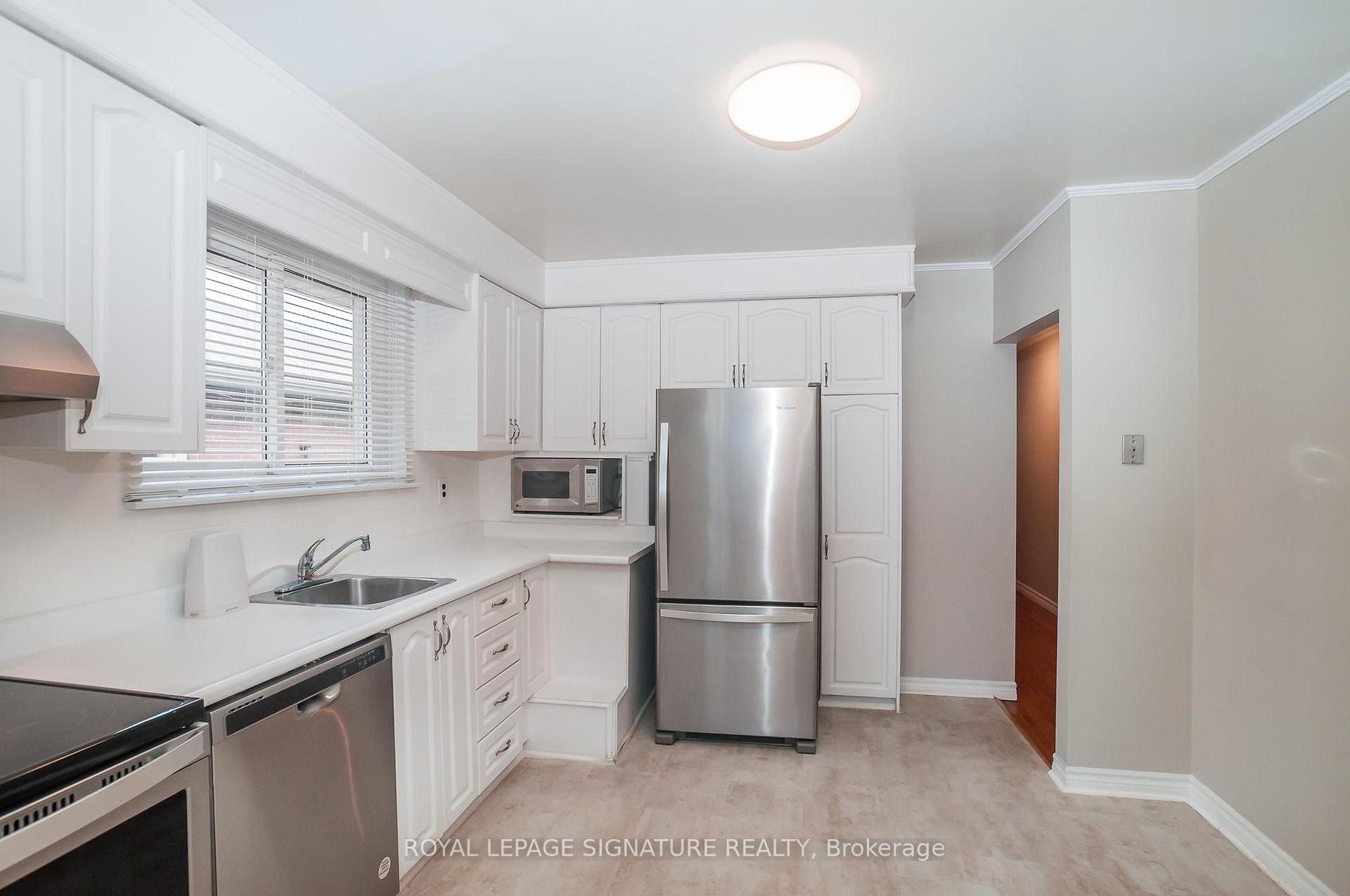 92 Fortrose Crescent, Toronto, ON