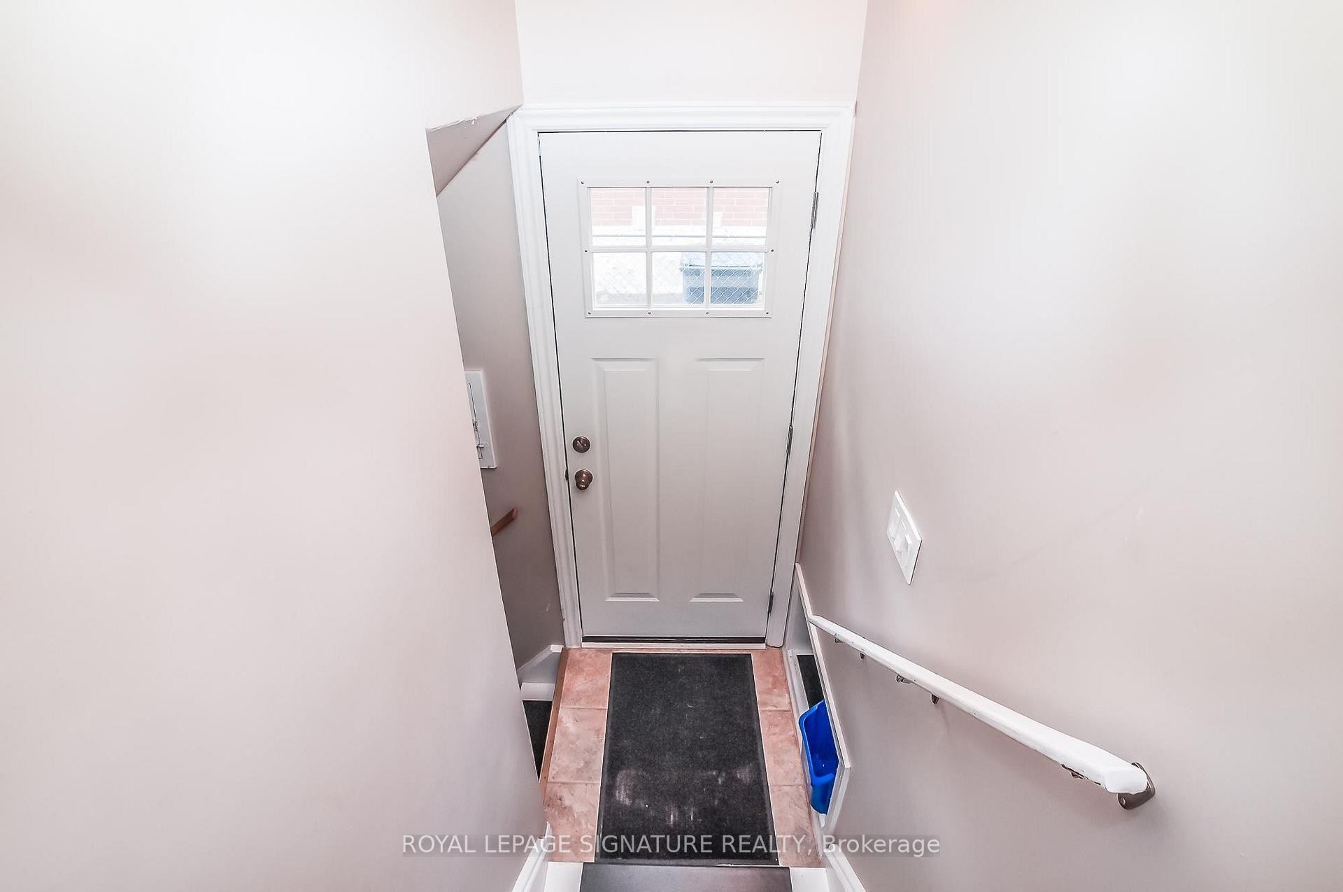 92 Fortrose Crescent, Toronto, ON