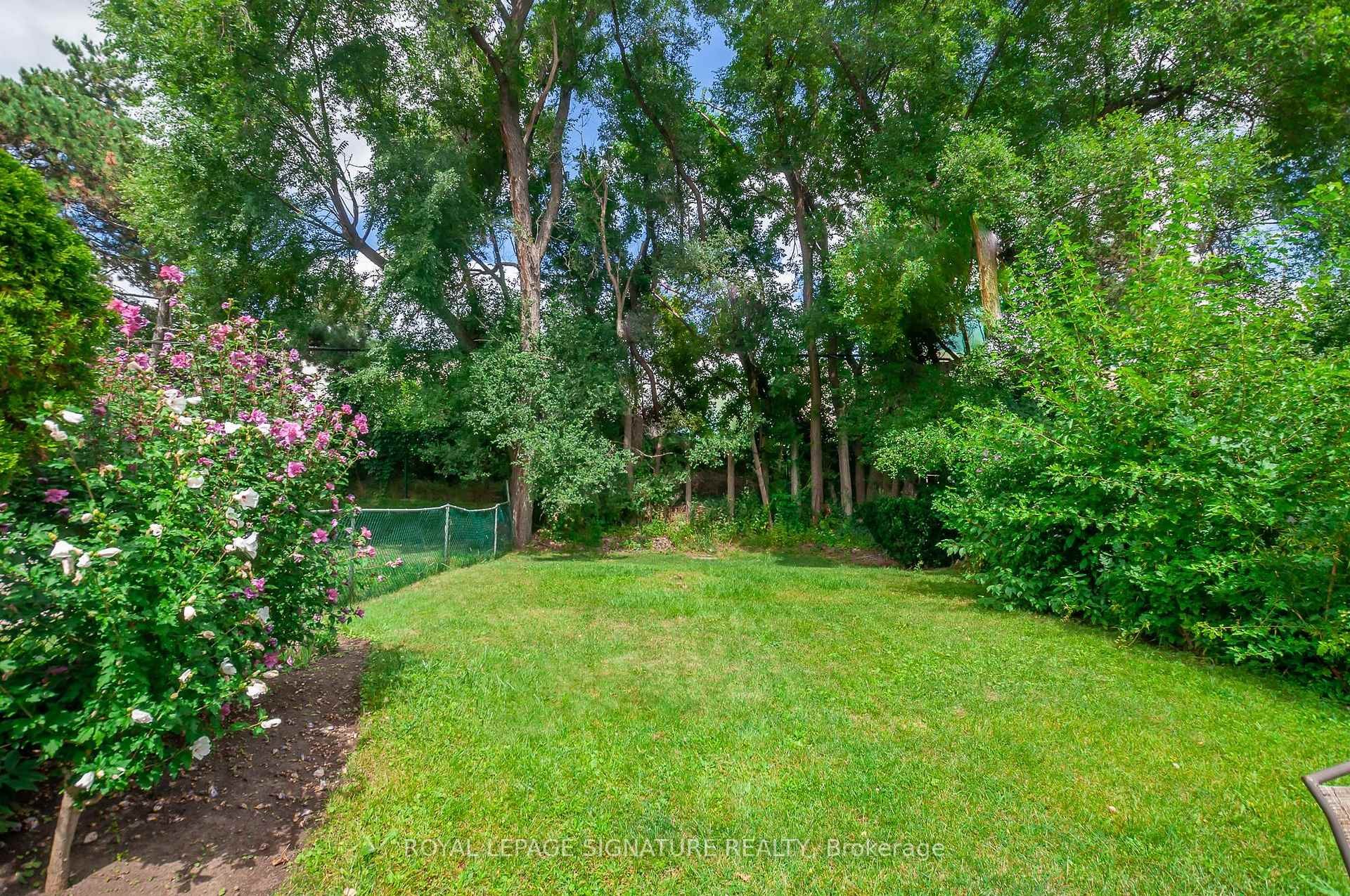 92 Fortrose Crescent, Toronto, ON