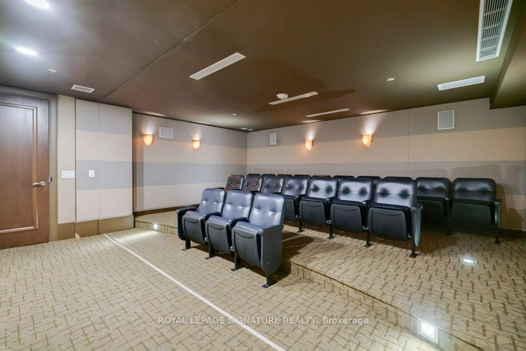 509-10 Bloorview Place, Toronto, ON - Indoor