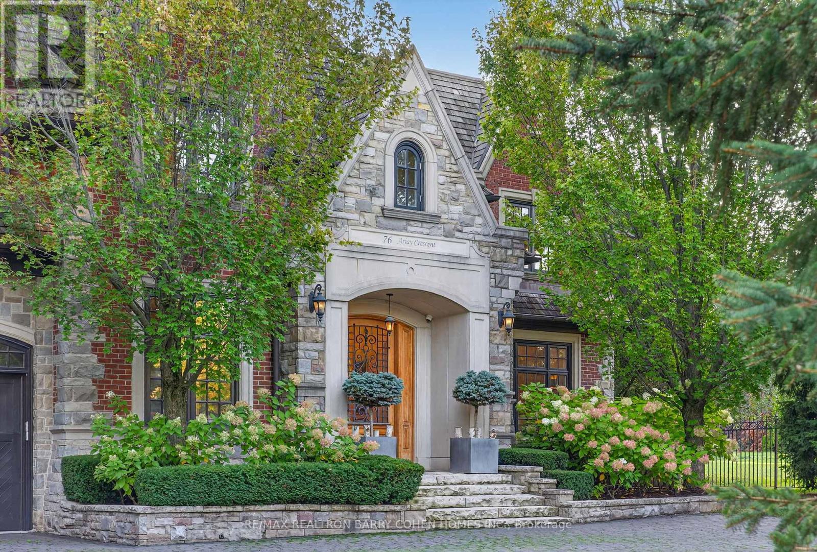 76 Arjay Crescent, Toronto, ON - Outdoor