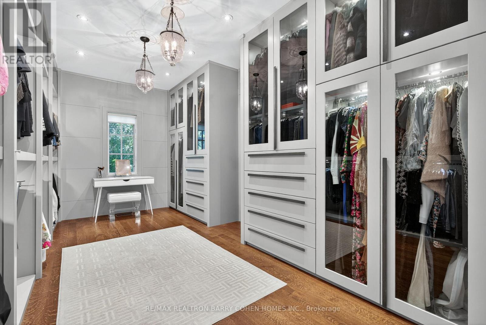 76 Arjay Crescent, Toronto, ON - Indoor