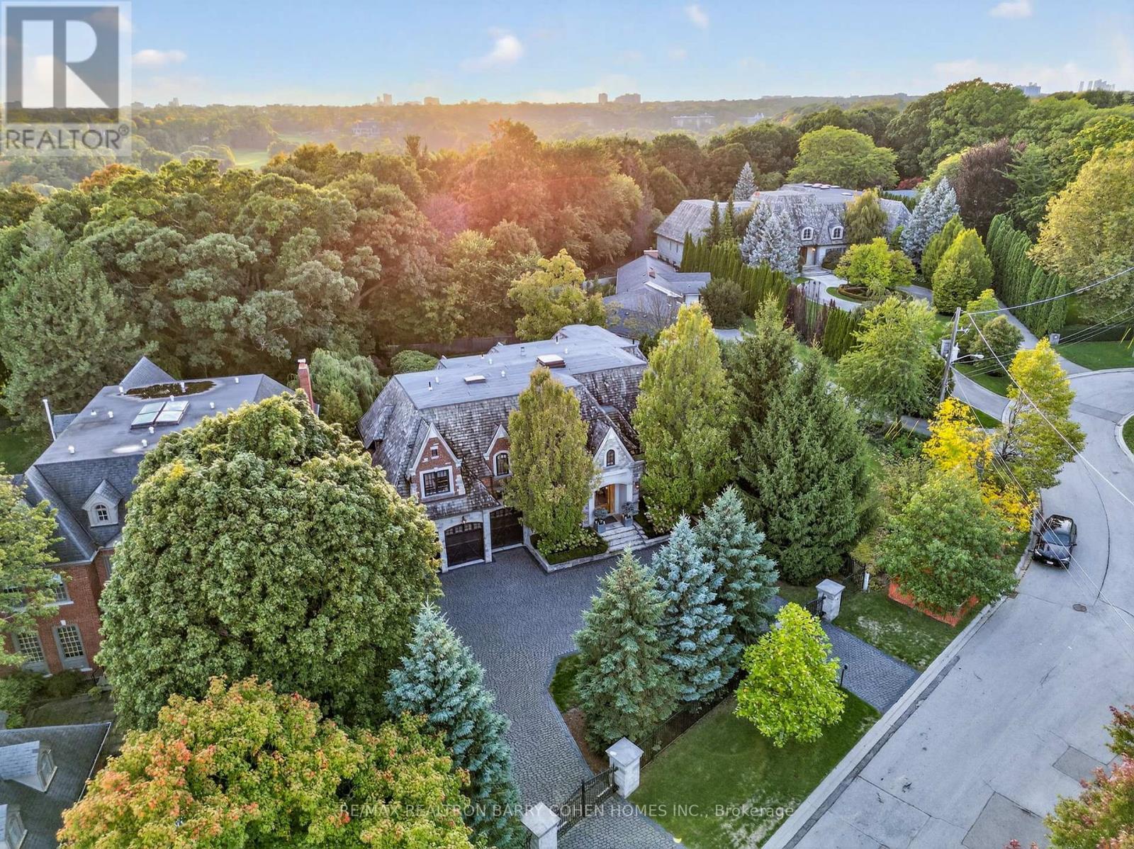 76 Arjay Crescent, Toronto, ON - Outdoor With View