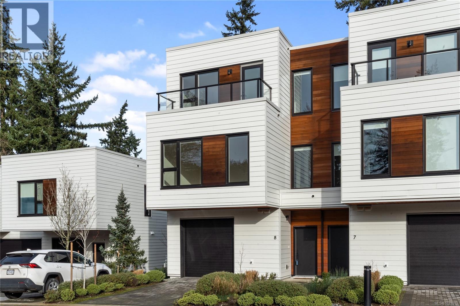 8 2330 Sooke Rd, Colwood, BC - Outdoor With Facade