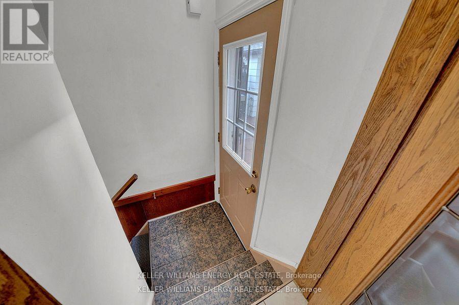 572 Rosmere Street, Oshawa (Mclaughlin), ON - Indoor Photo Showing Other Room