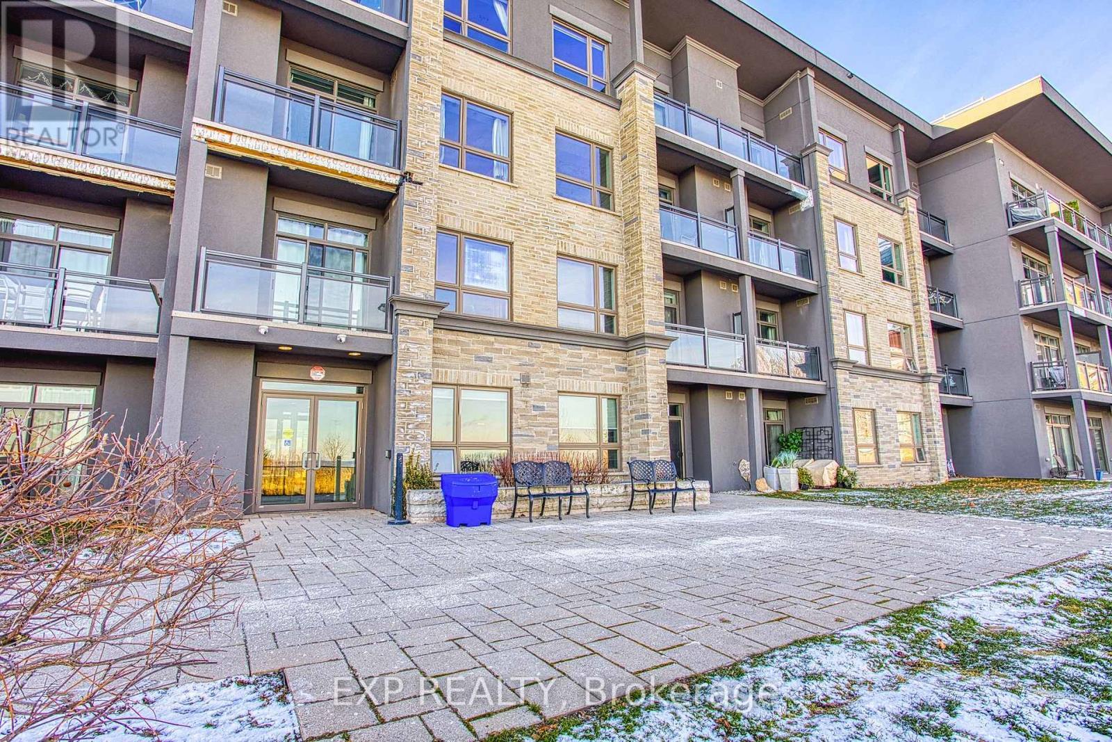 130 - 35 Southshore Crescent, Hamilton, ON - Outdoor With Facade