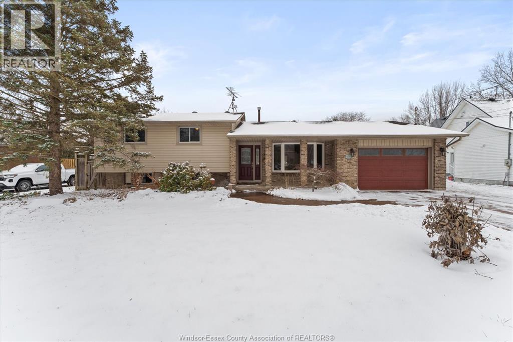 1935 Canard Drive, Lasalle, ON - Outdoor With Facade