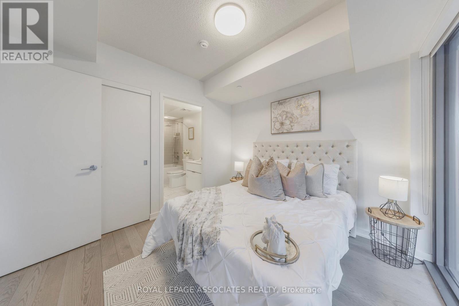 1205 - 25 Richmond Street E, Toronto, ON - Indoor Photo Showing Bedroom