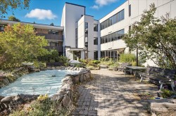 5-209-50 Old Kingston Road Toronto, ON M1E 3J5