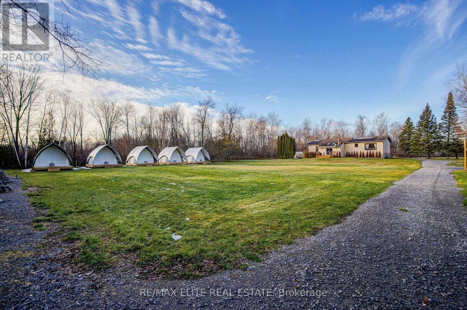 4909 Holborn Road, East Gwillimbury, ON - Outdoor