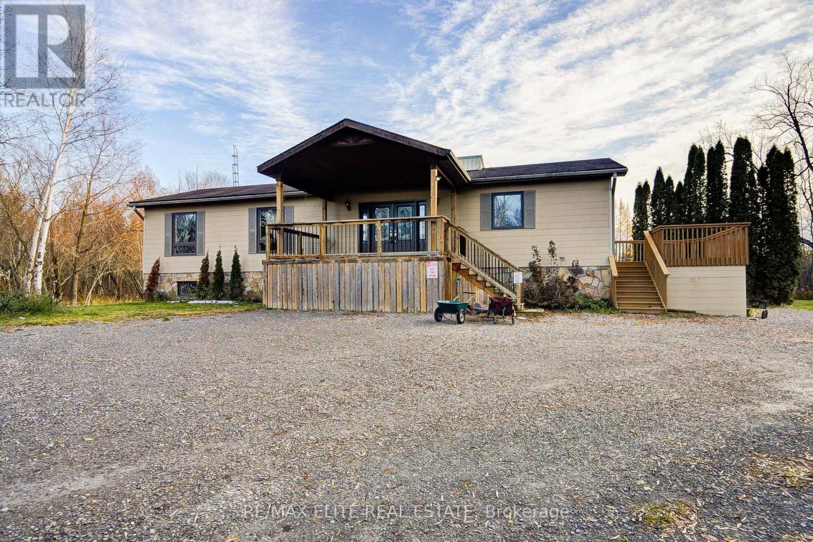 4909 Holborn Road, East Gwillimbury, ON - Outdoor