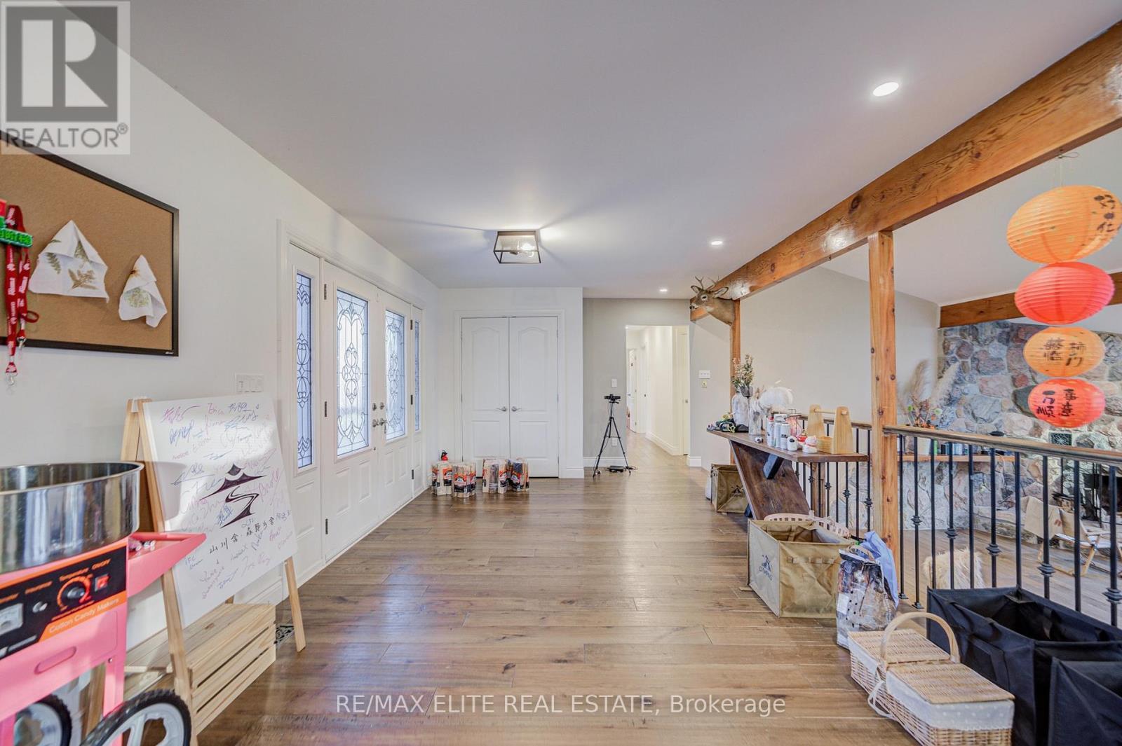 4909 Holborn Road, East Gwillimbury, ON - Indoor Photo Showing Other Room