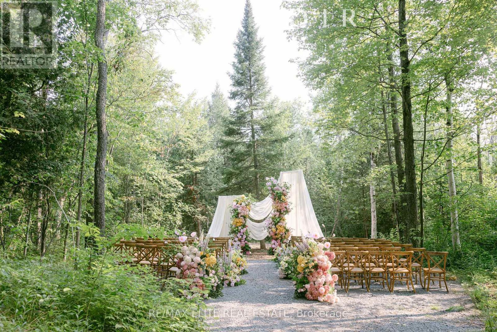 4909 Holborn Road, East Gwillimbury, ON - Outdoor