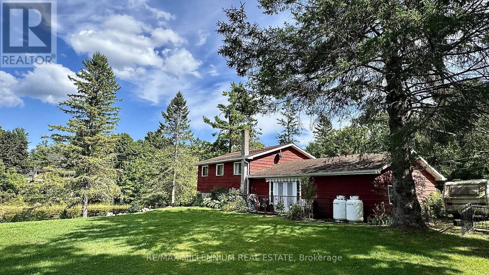 3741 Cedar Rapids Drive S, Severn, ON - Outdoor