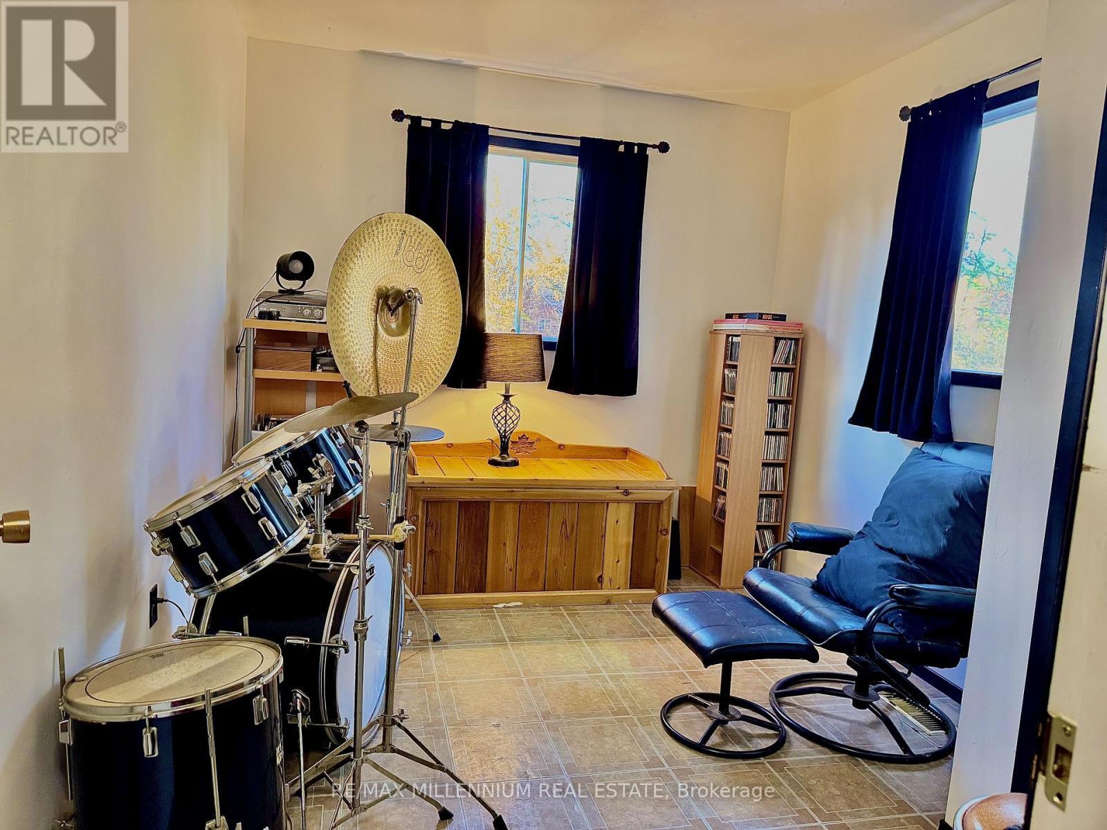 3741 Cedar Rapids Drive S, Severn, ON - Indoor