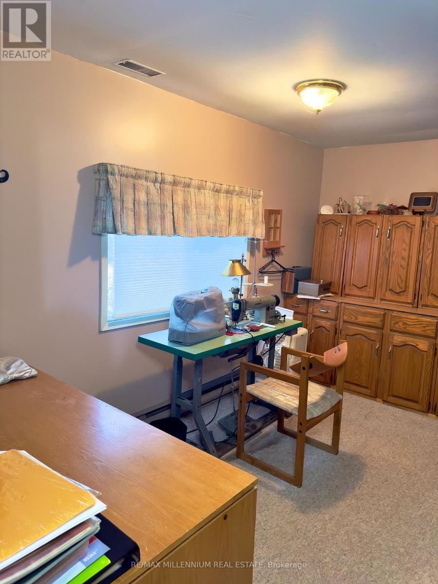 3741 Cedar Rapids Drive S, Severn, ON - Indoor