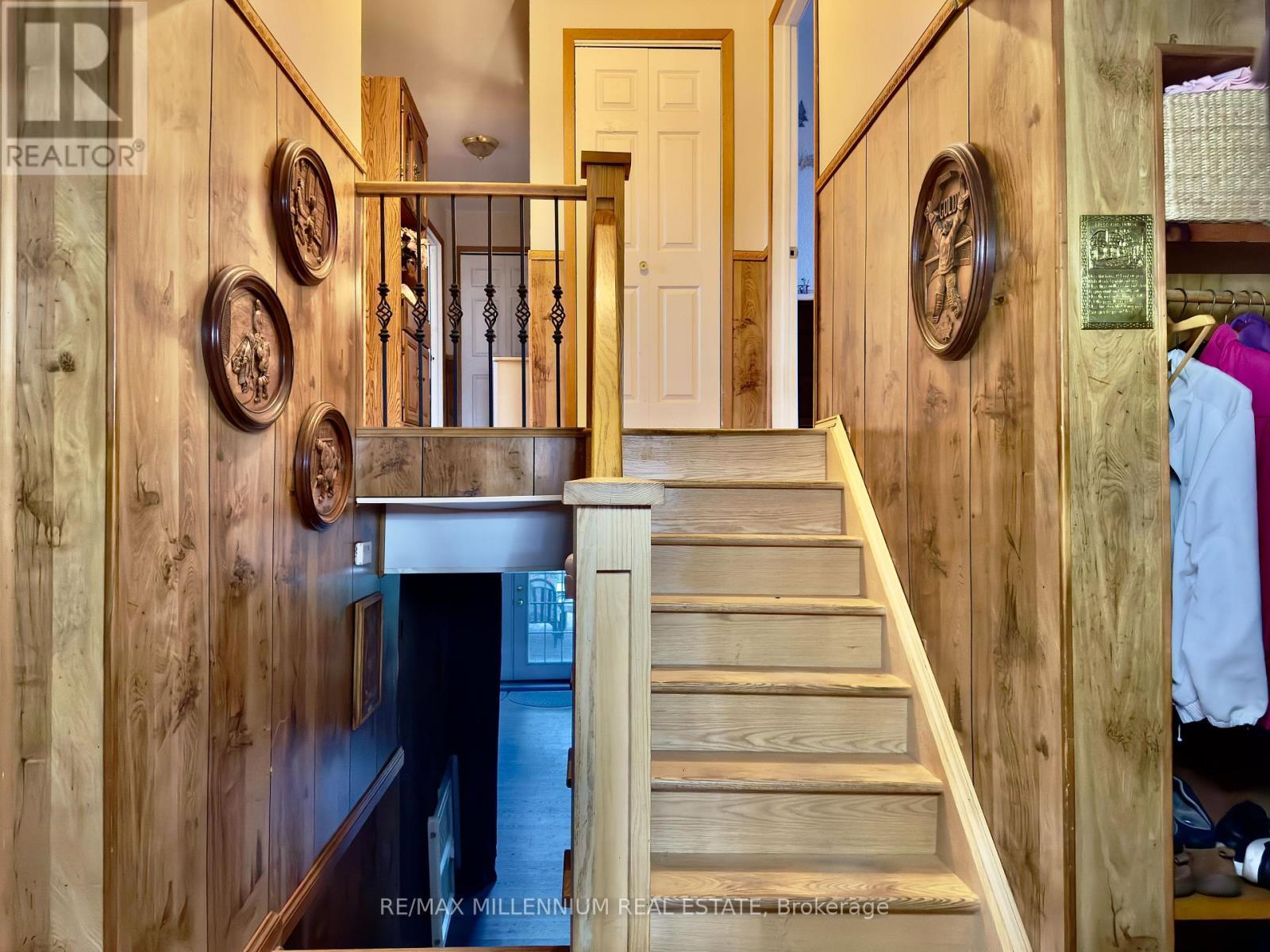 3741 Cedar Rapids Drive S, Severn, ON - Indoor Photo Showing Other Room