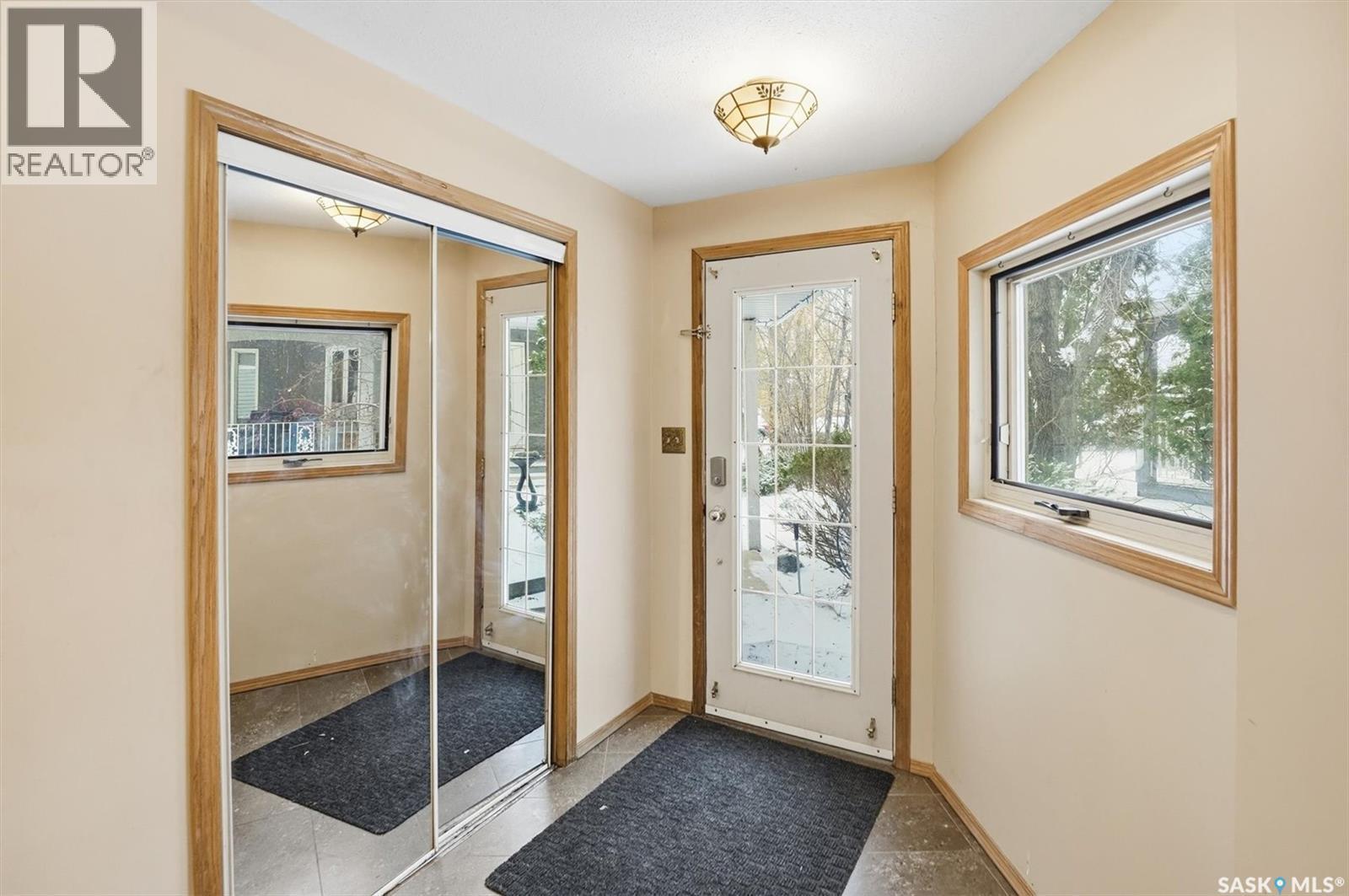 330 Fehr Crescent, Martensville, SK - Indoor Photo Showing Other Room