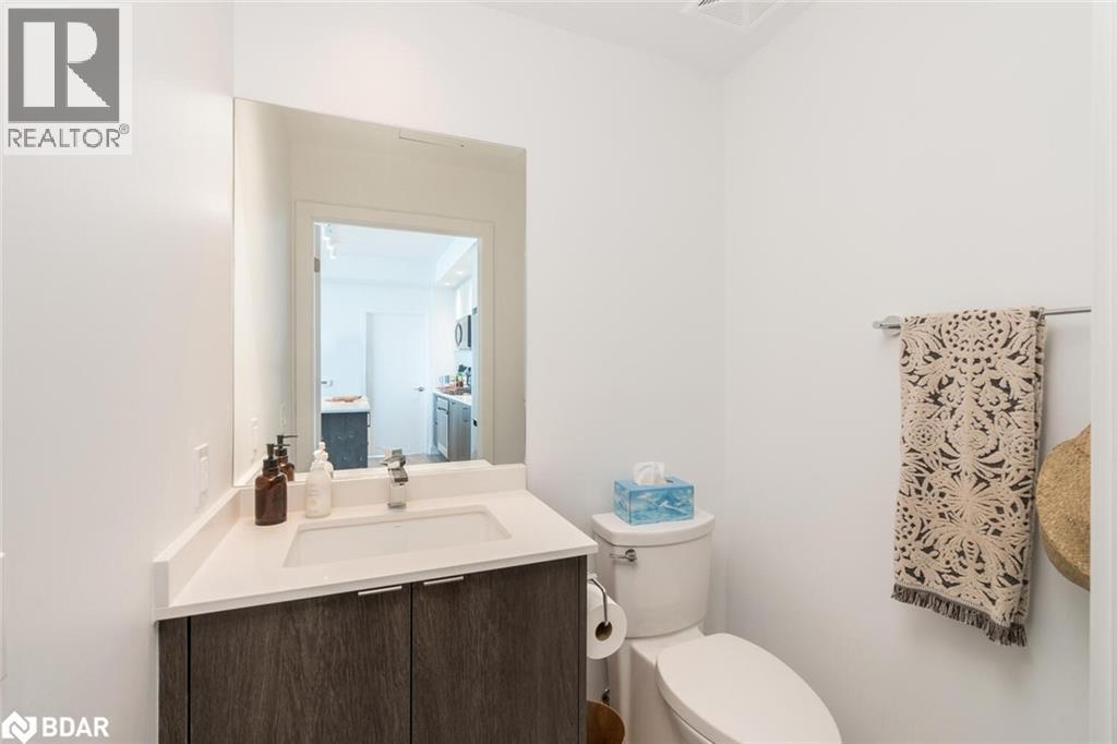 1926 Lake Shore Boulevard W Unit# 2307, Toronto, ON - Indoor Photo Showing Bathroom