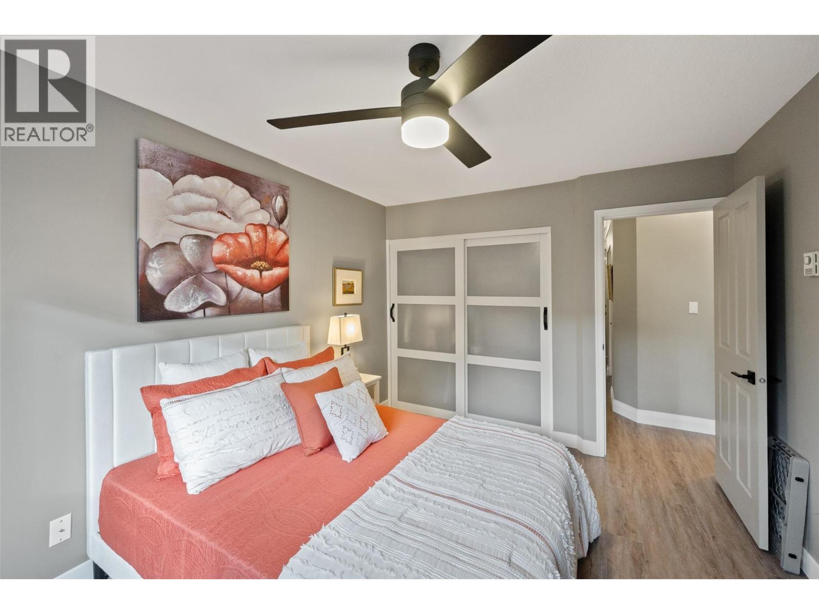 8700 Jubilee Road E Unit# 109, Summerland, BC - Indoor Photo Showing Bedroom