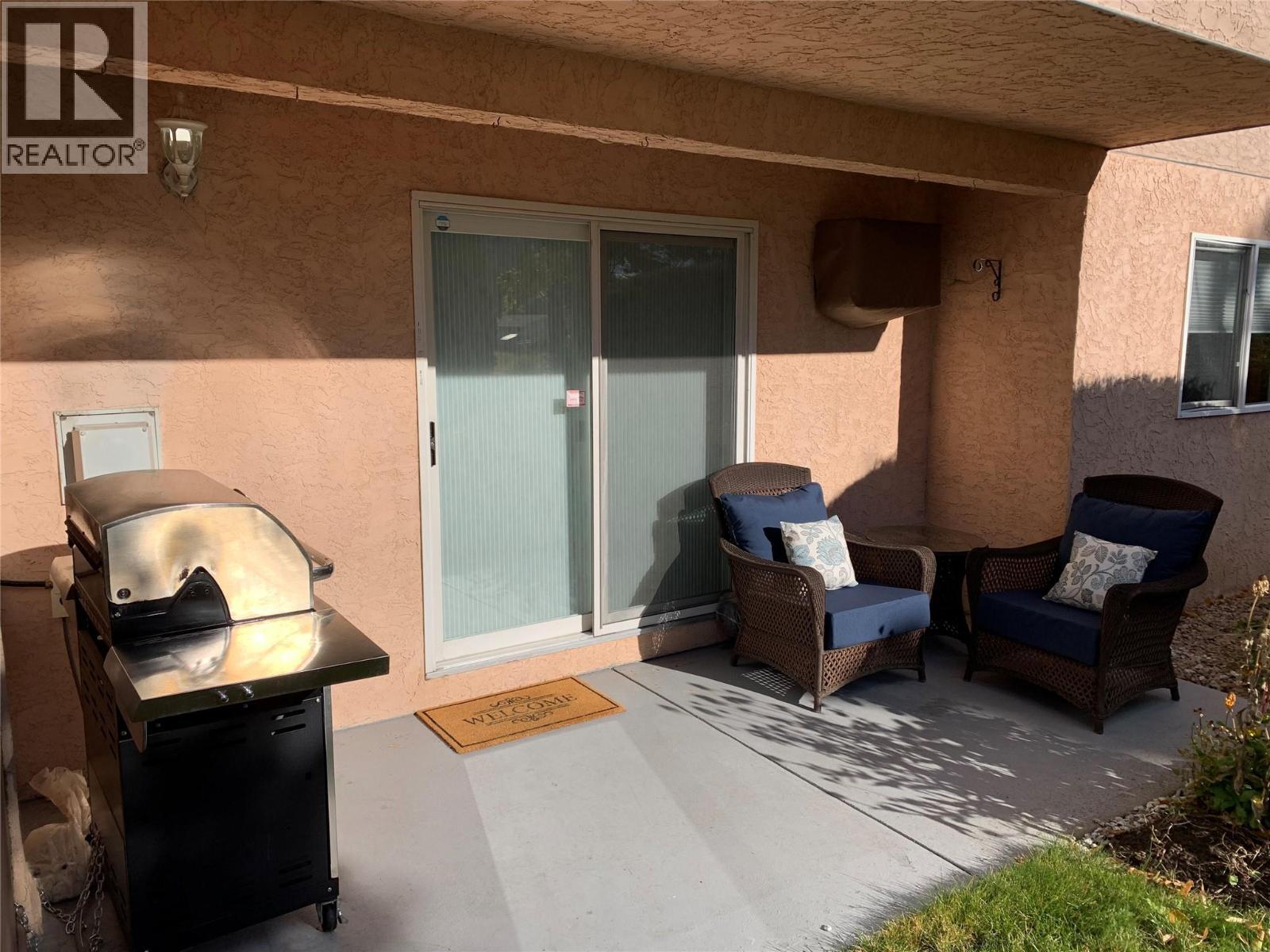 8700 Jubilee Road E Unit# 109, Summerland, BC - With Exterior