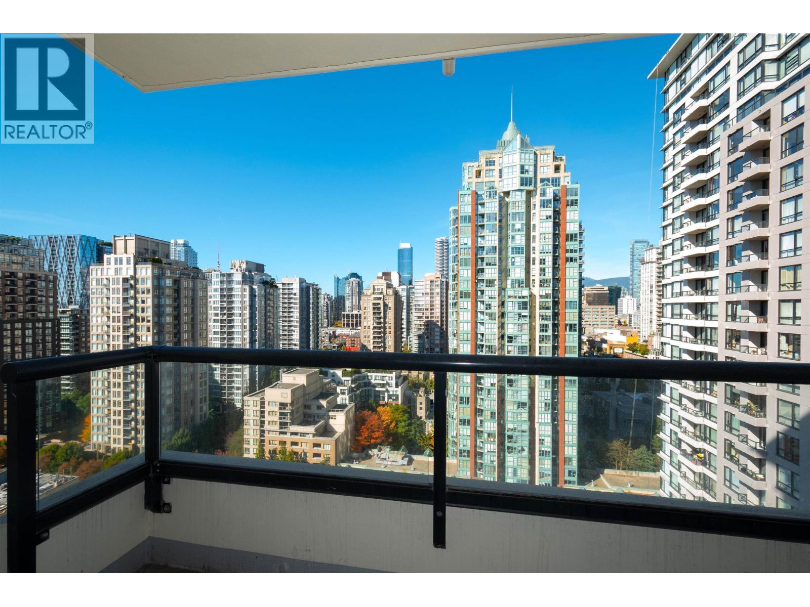 2201 977 Mainland Street, Vancouver, BC - Outdoor With Balcony