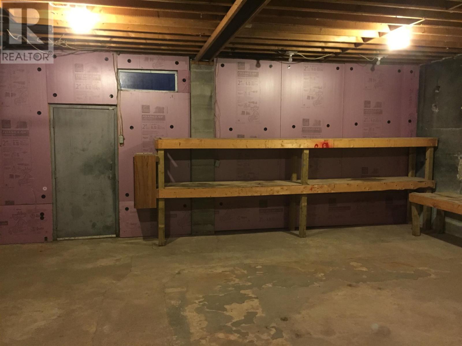 5B Perini Rd, Elliot Lake, ON