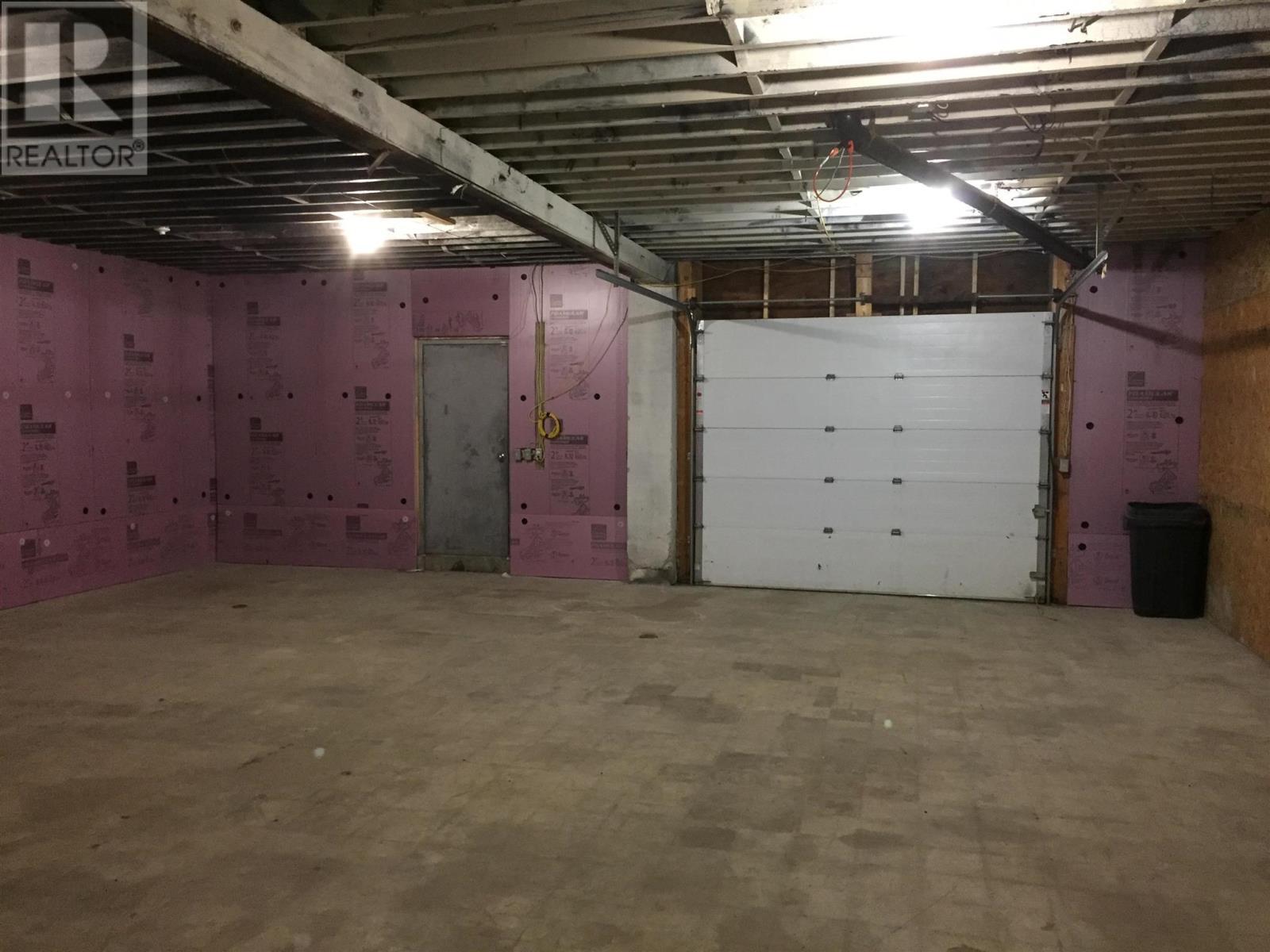 5B Perini Rd, Elliot Lake, ON