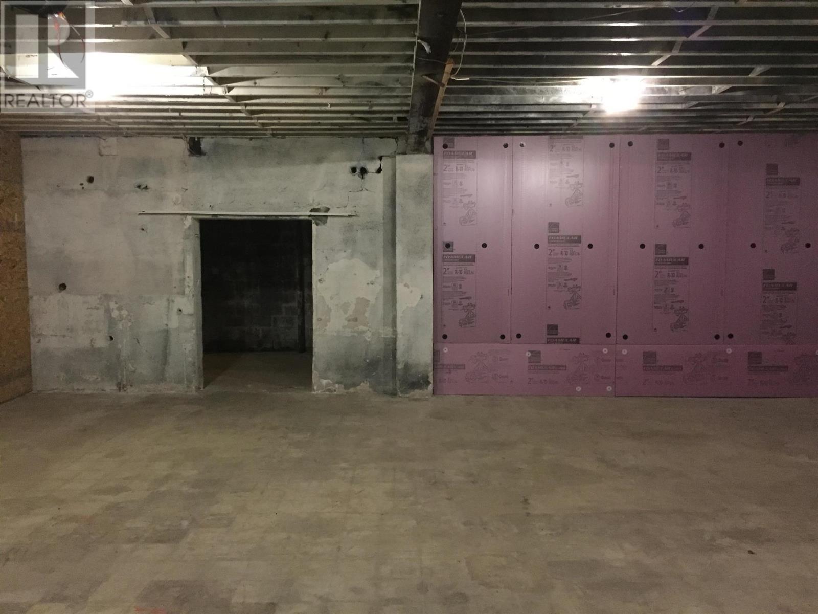 5B Perini Rd, Elliot Lake, ON