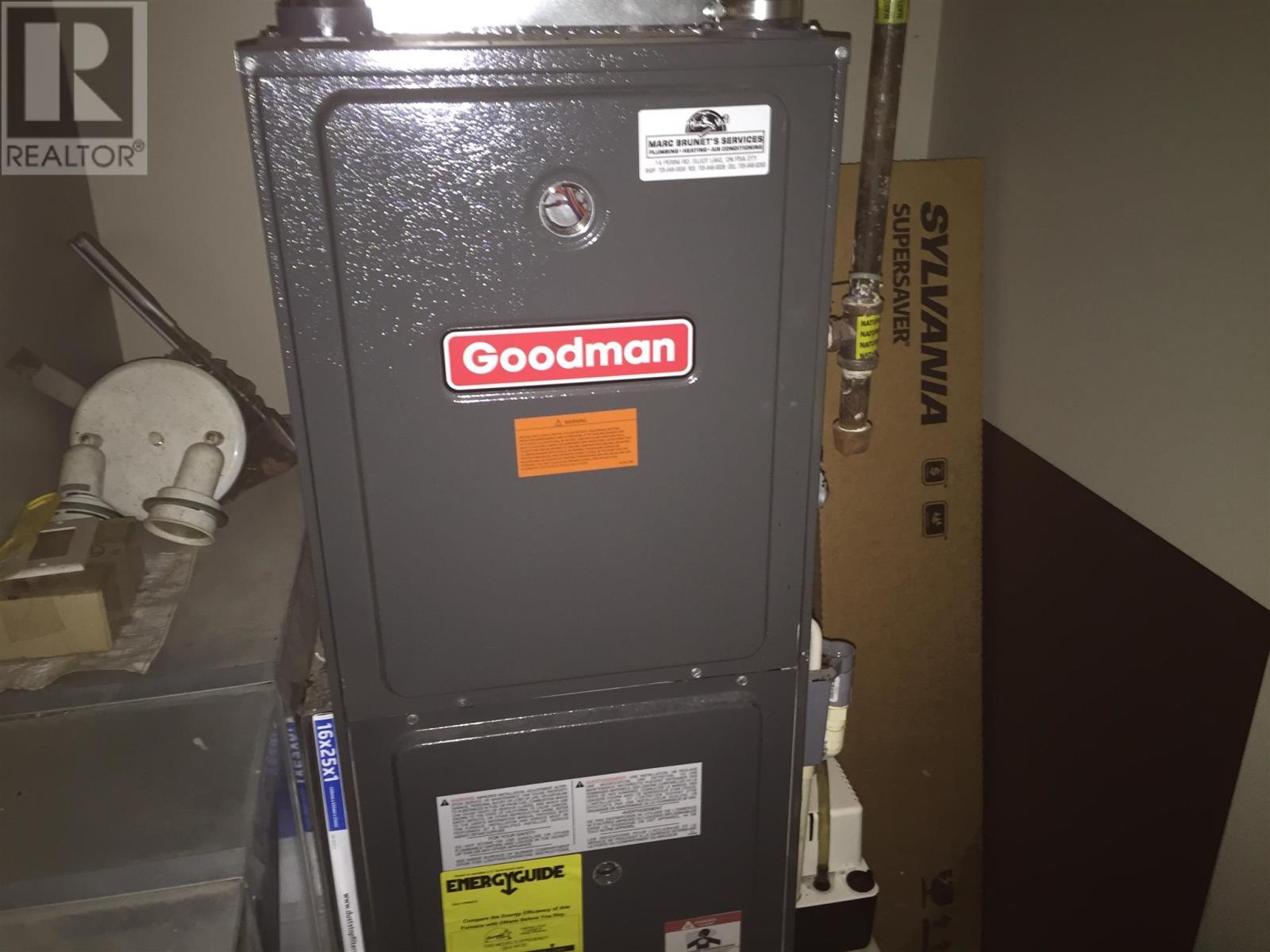 5B Perini Rd, Elliot Lake, ON