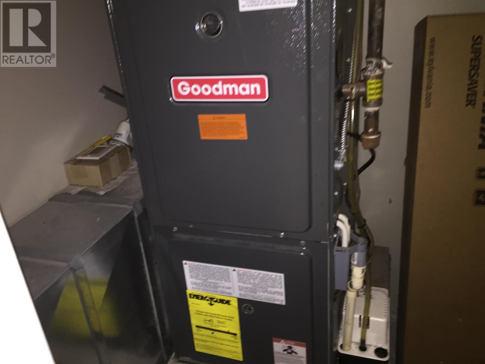 5B Perini Rd, Elliot Lake, ON