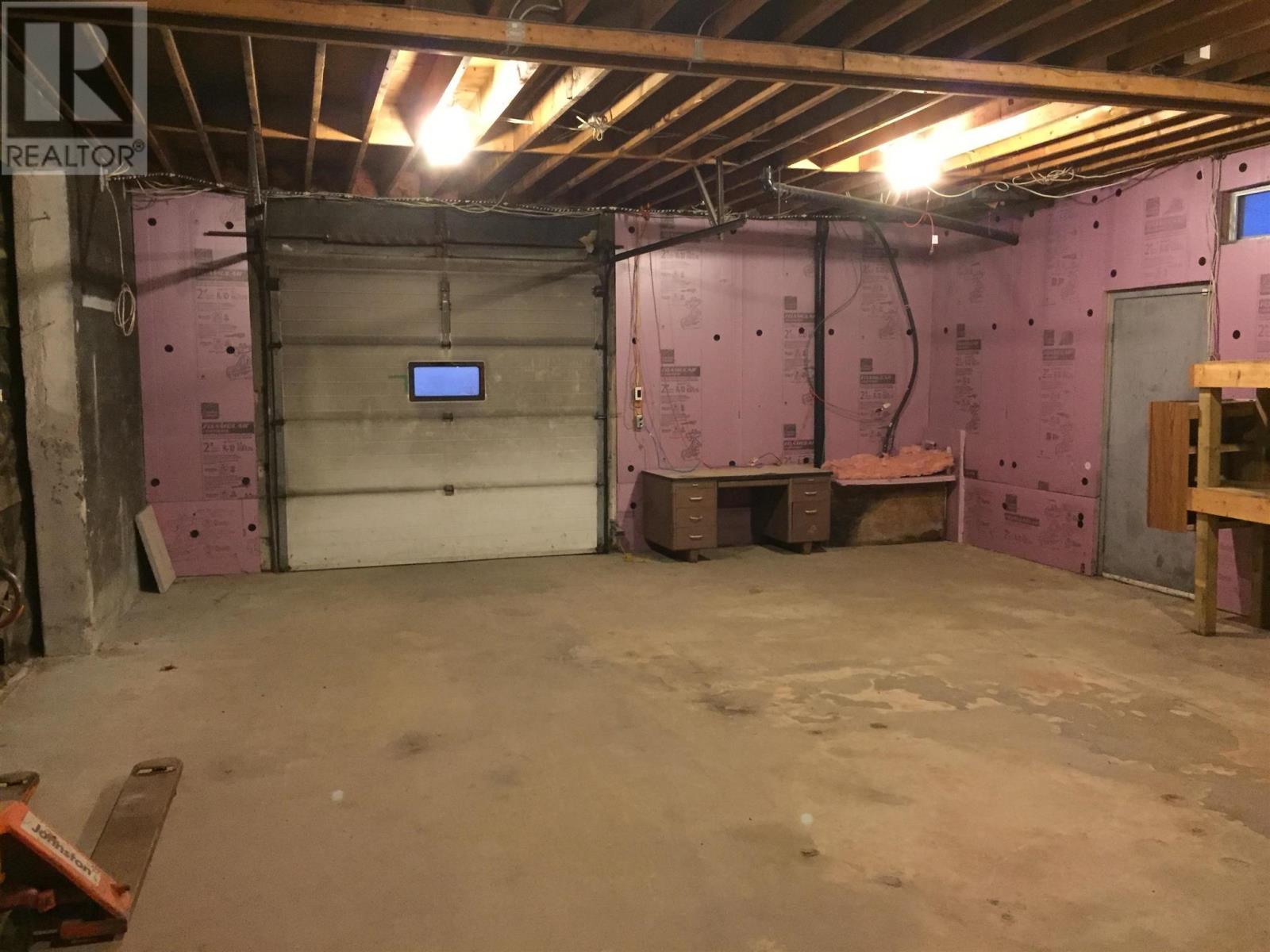 5B Perini Rd, Elliot Lake, ON