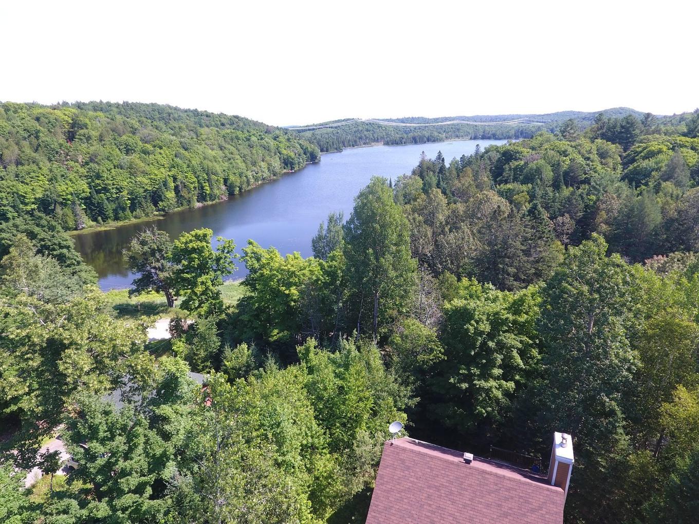 Access to a body of water - 36 Rue De L'Azur, Wentworth, QC - Outdoor With Body Of Water With View