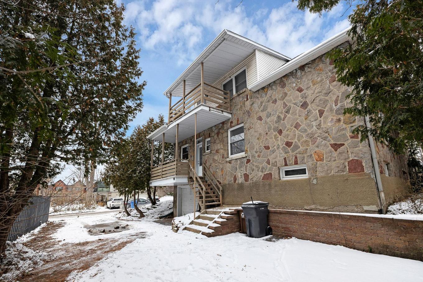 Face arrière - 10 Ch. De Senneville, Sainte-Anne-De-Bellevue, QC - Outdoor