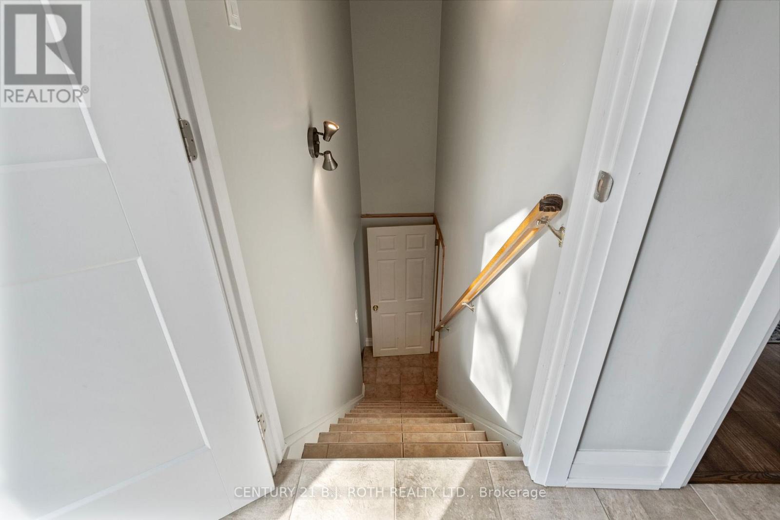 88 Puget Street, Barrie, ON - Indoor Photo Showing Other Room