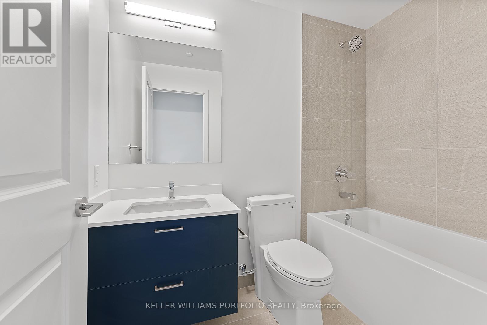 A-1910 - 30 Upper Mall Way, Vaughan, ON - Indoor Photo Showing Bathroom