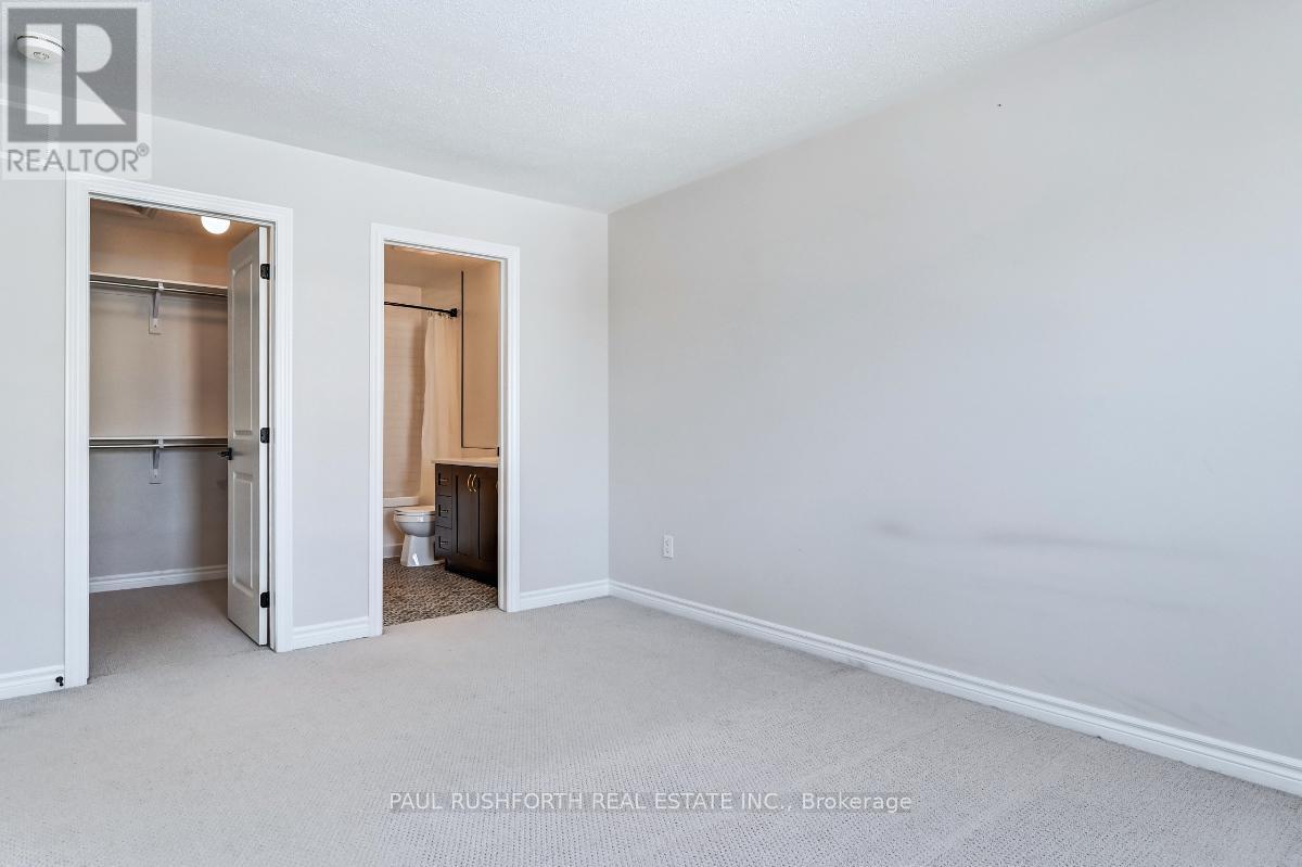 Primary Bedroom - 123 Pictou Crescent, Ottawa, ON - Indoor Photo Showing Other Room