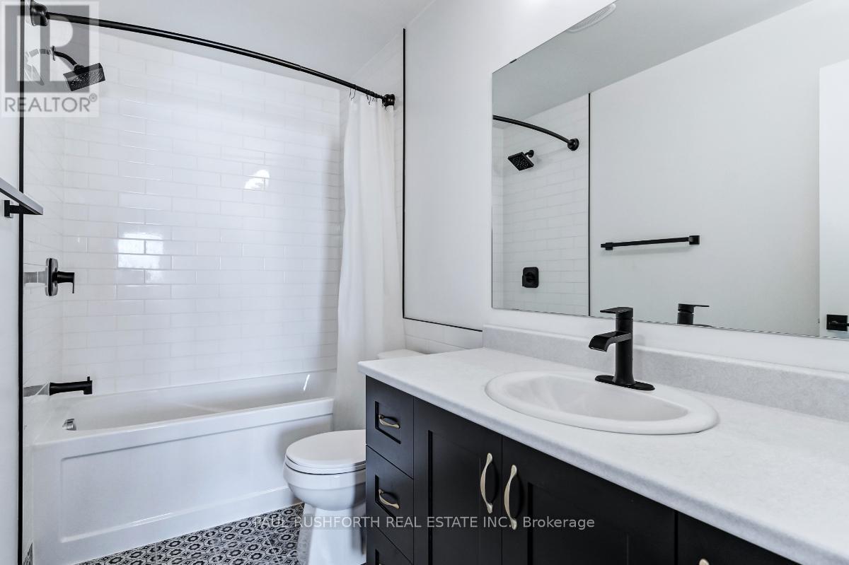 4 Piece Ensuite - 123 Pictou Crescent, Ottawa, ON - Indoor Photo Showing Bathroom