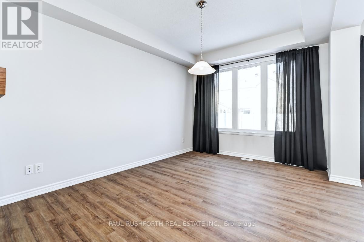 Living Room - 123 Pictou Crescent, Ottawa, ON - Indoor Photo Showing Other Room