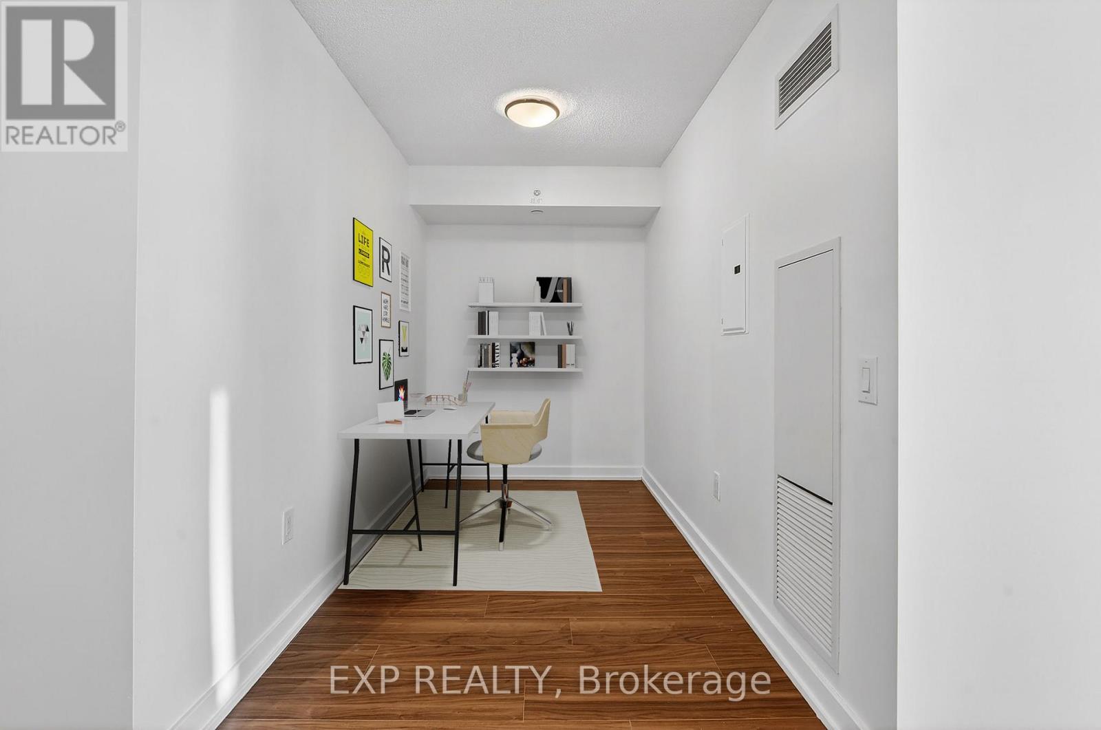 3105 - 85 Queens Wharf Road, Toronto, ON - Indoor Photo Showing Other Room