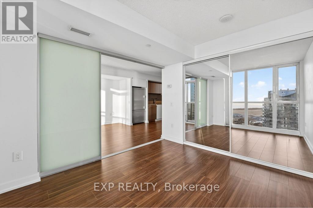 3105 - 85 Queens Wharf Road, Toronto, ON - Indoor Photo Showing Other Room