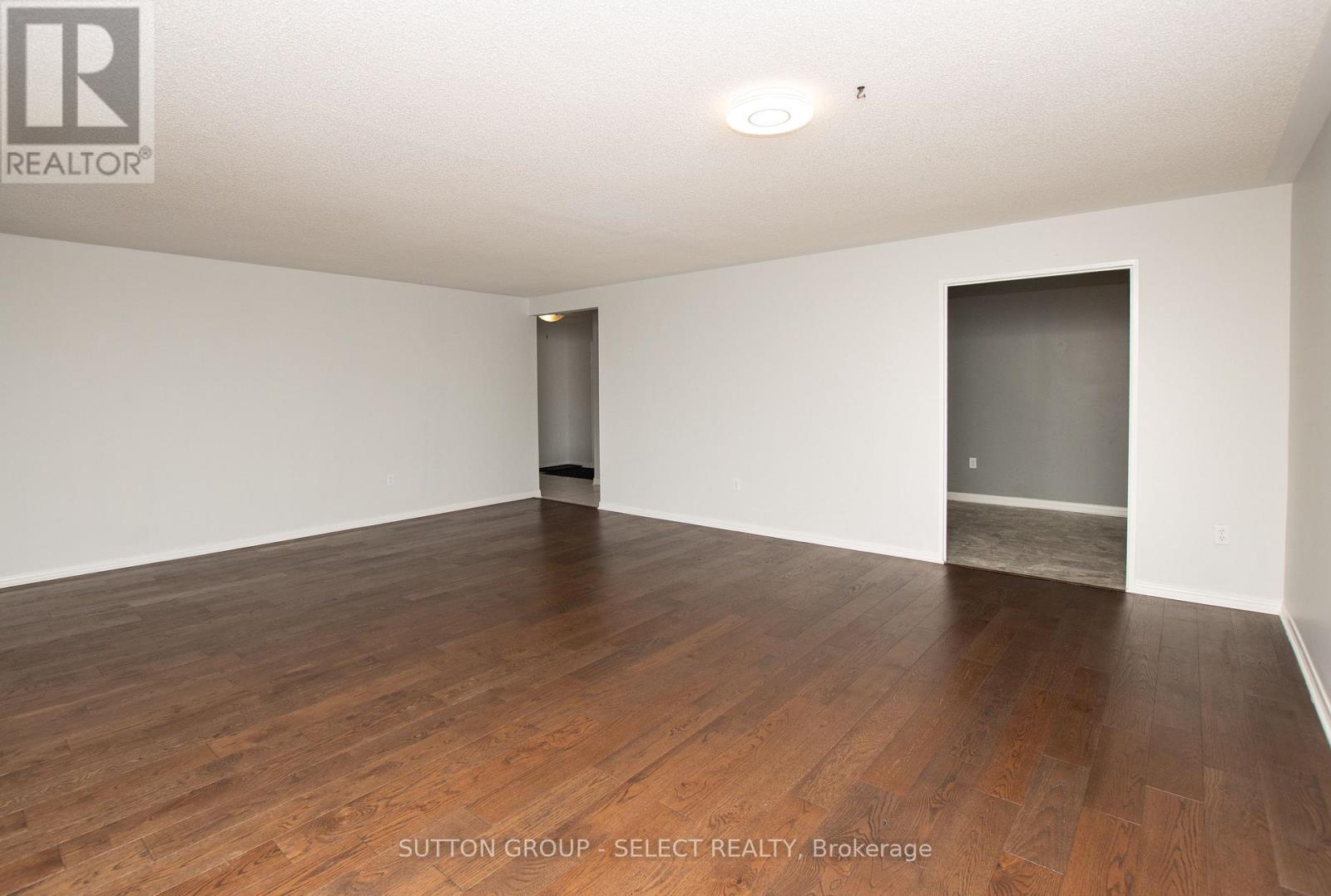 406 - 1180 Commissioners Rd W Road, London South (South B), ON - Indoor Photo Showing Other Room