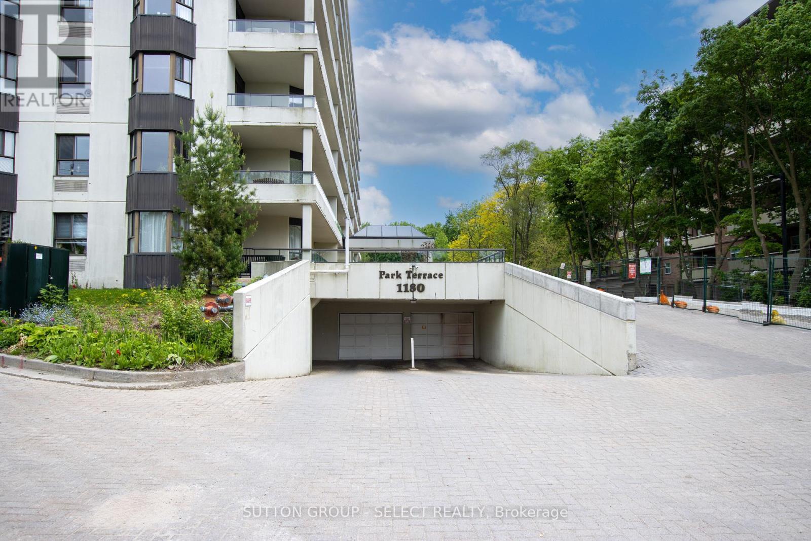 406 - 1180 Commissioners Rd W Road, London South (South B), ON - Outdoor With Balcony